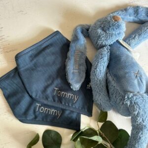 Happy Horse konijn Rabbit Richie met naam geborduurd in de kleur blauw