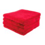 Handdoek met naam of tekst geborduurd - badhanddoek in het rood